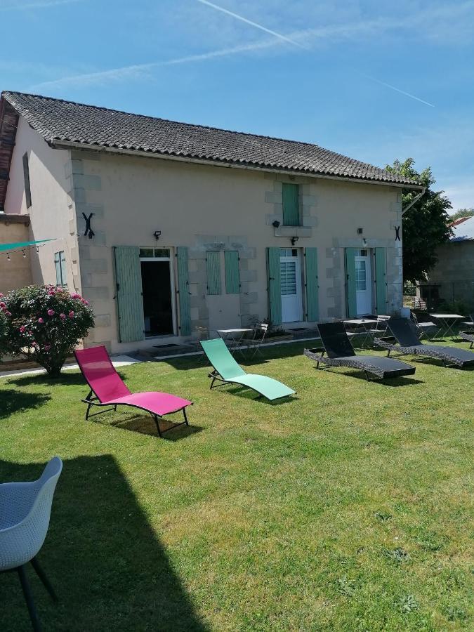 Hotes De L'Isle Saint-Medard-de-Mussidan 외부 사진